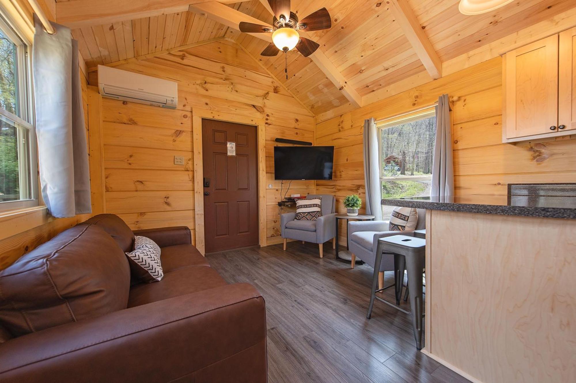 Jake Cabin Luxury Hot Tub Cabin Near Downtown 채터누가 외부 사진